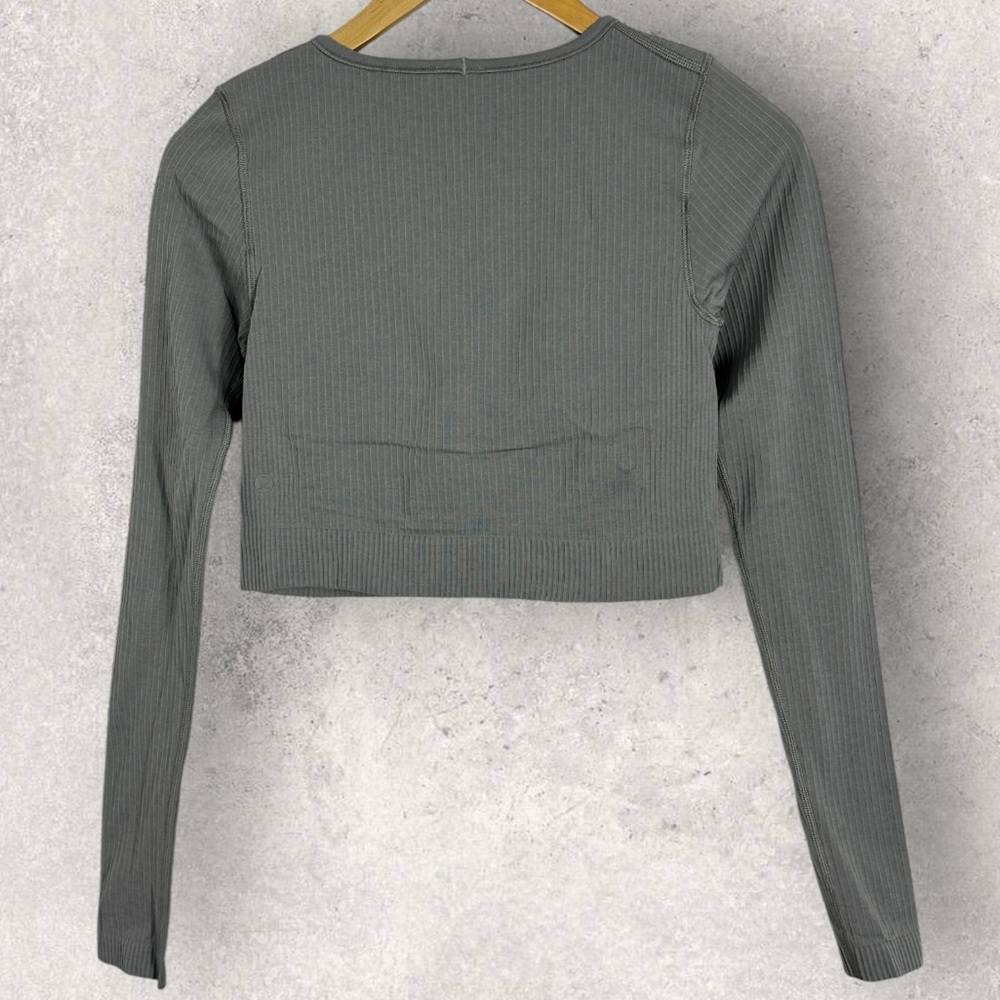 Lululemon Ebb To Street Long Sleeve Shirt Grey Womens Size 6 Ribbed Crop Run Top - Picture 6 of 16